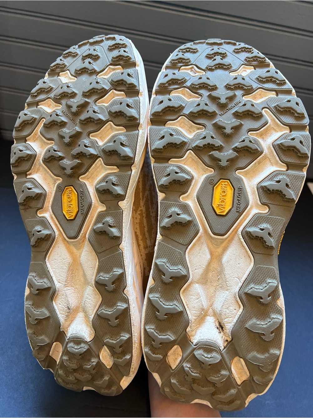 Hoka One One Speedgoat 5 Vibram Megagrip Trail Running Shoes Men’s Size 9.5 - Picture 7 of 9